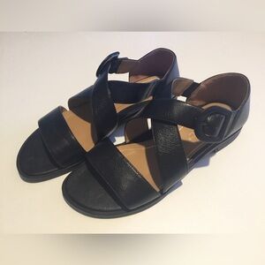 Women’s Vionic Sandals Black 6.5